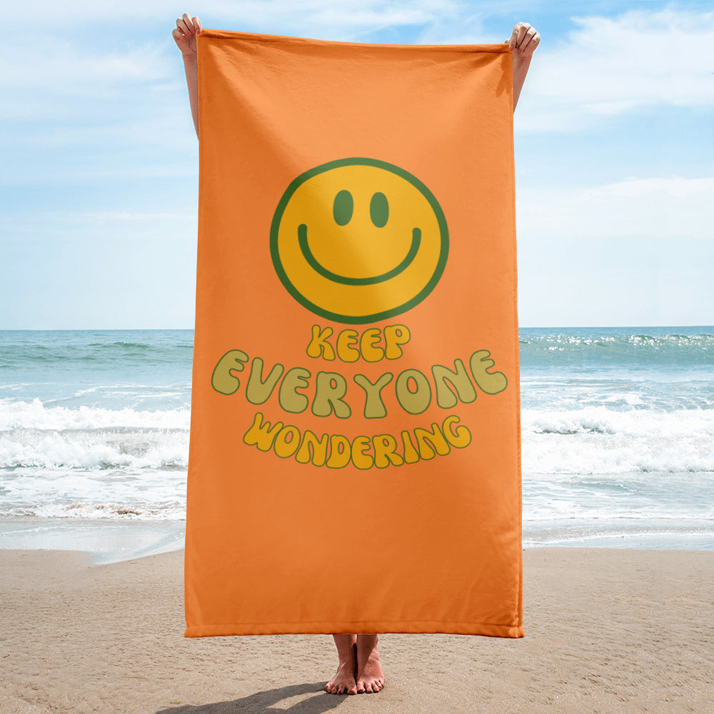 (SMILE) Keep Everyone Wondering Beach Towel