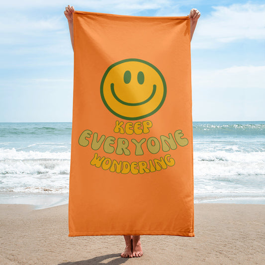 (SMILE) Keep Everyone Wondering Beach Towel